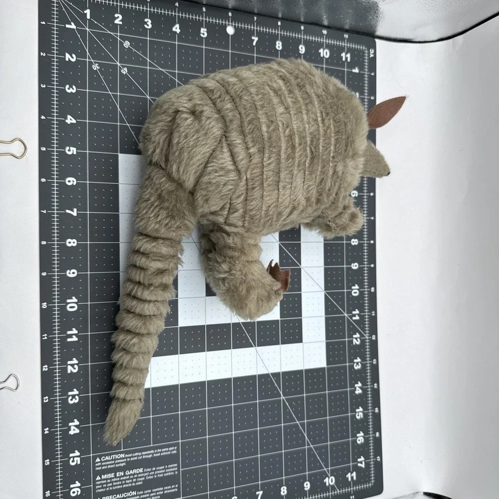 Vintage‎ Realistic Armadillo 14